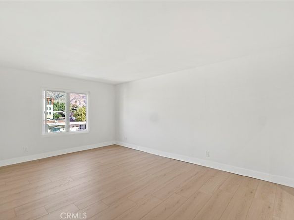 125 Allen 306, Pasadena CA 91106