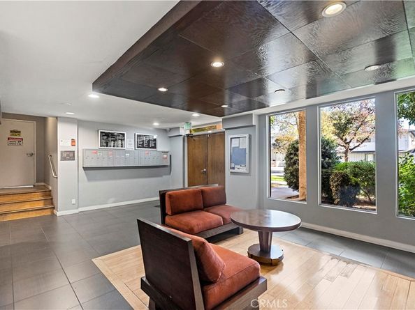 125 Allen 306, Pasadena CA 91106