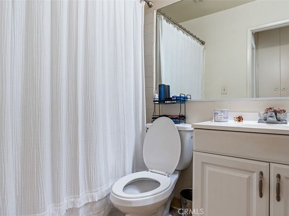 820 N Raymond Avenue, Pasadena CA 91103