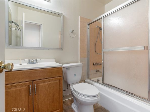 820 N Raymond Avenue, Pasadena CA 91103