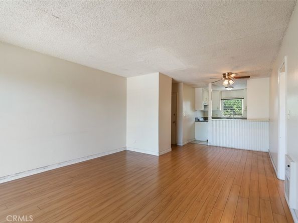 820 N Raymond Avenue, Pasadena CA 91103