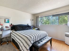 820 N Raymond Avenue, Pasadena CA 91103