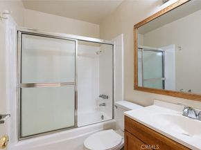 820 N Raymond Avenue, Pasadena CA 91103