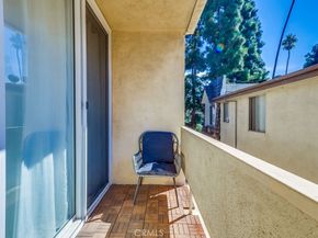 425 S Kenmore Avenue Avenue 306, Los Angeles CA 90020