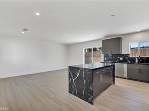 8127 Radford Avenue, North Hollywood CA 91605