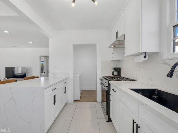 8127 Radford Avenue, North Hollywood CA 91605