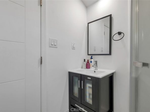 8127 Radford Avenue, North Hollywood CA 91605