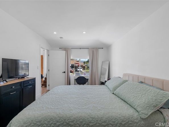 8127 Radford Avenue, North Hollywood CA 91605