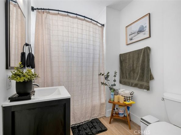 8127 Radford Avenue, North Hollywood CA 91605