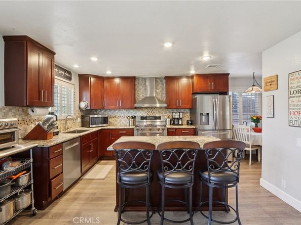 1272 N Ukiah, Upland CA 91786