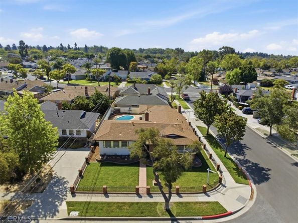 6702 E Pageantry, Long Beach CA 90808