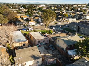 8449 S Main, Los Angeles CA 90003