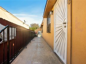8449 S Main, Los Angeles CA 90003