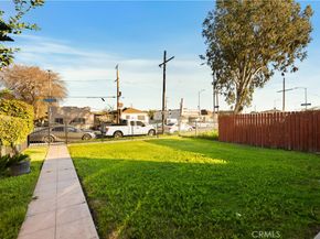 8449 S Main, Los Angeles CA 90003