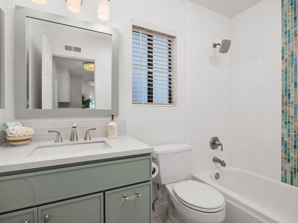 2722 Olympia Drive, Carlsbad CA 92010