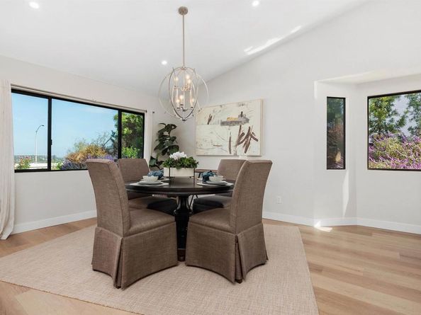 2722 Olympia Drive, Carlsbad CA 92010