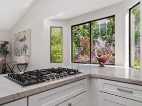 2722 Olympia Drive, Carlsbad CA 92010