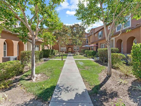 17019 Camino Marcilla 5, San Diego CA 92127