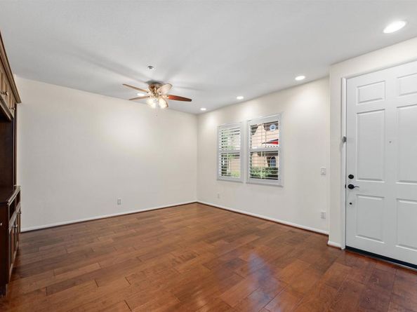 17019 Camino Marcilla 5, San Diego CA 92127