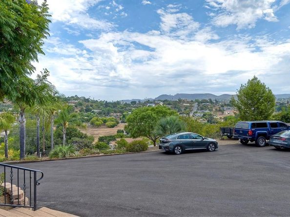 1739 Montgomery Drive, Vista CA 92084
