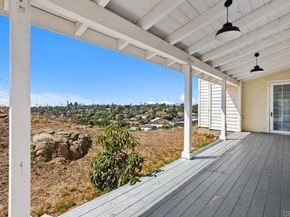 1101 York Dr., Vista CA 92084