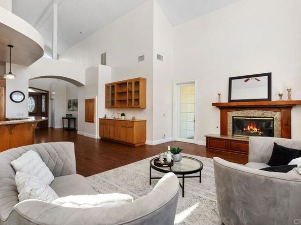 1101 York Dr., Vista CA 92084