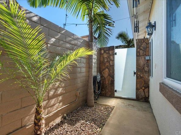 1683 Brady Circle, Carlsbad CA 92008