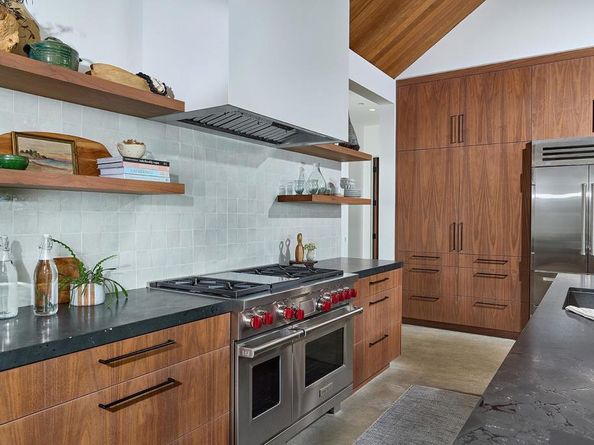 630 Ocean View Avenue, Encinitas CA 92024