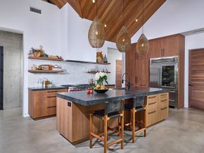 630 Ocean View Avenue, Encinitas CA 92024