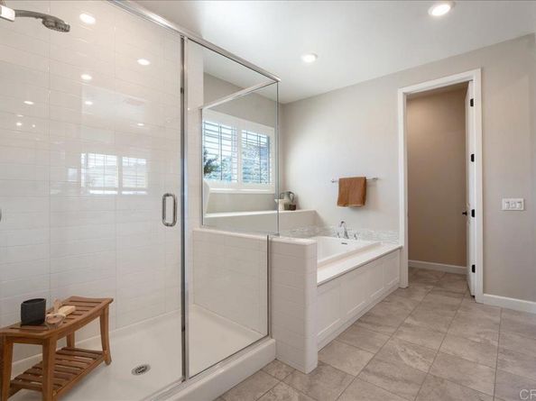 21644 Long Trot Drive, Escondido CA 92029