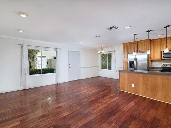7849 Camino Glorita, San Diego CA 92122