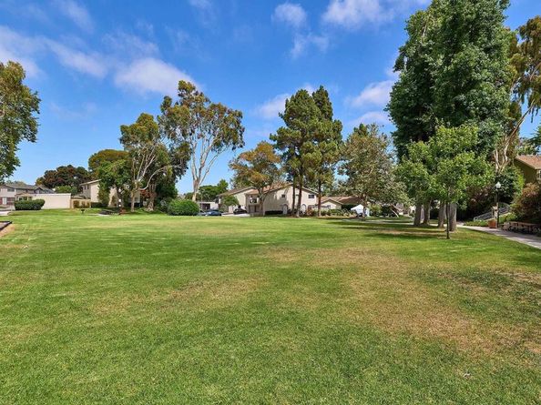 7849 Camino Glorita, San Diego CA 92122