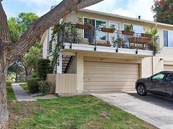 7849 Camino Glorita