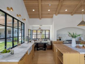 6260 Waverly Avenue, La Jolla CA 92037