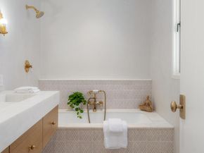 6260 Waverly Avenue, La Jolla CA 92037
