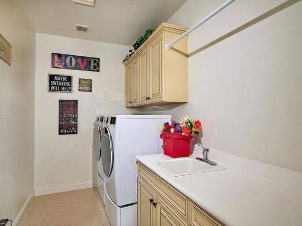 2101 Timneh Court, Oceanside CA 92057