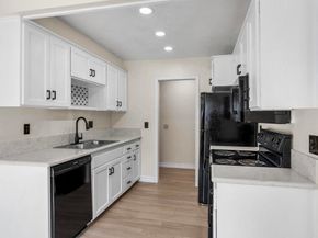 8649 Lake Murray Boulevard 4, San Diego CA 92119