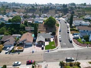 8441 Parkbrook Street, San Diego CA 92114
