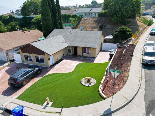 8441 Parkbrook Street, San Diego CA 92114