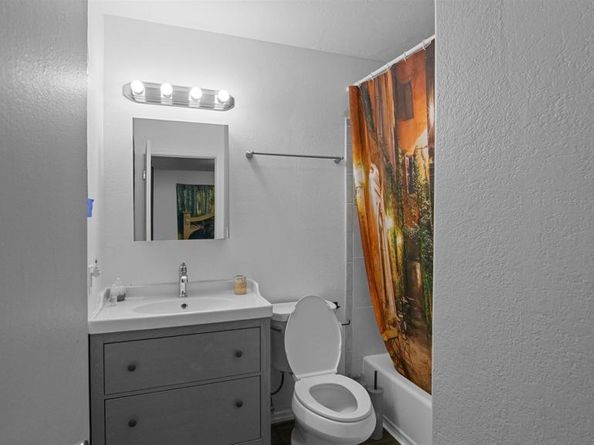 8441 Parkbrook Street, San Diego CA 92114