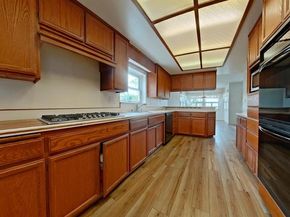 2862 Highland Drive, Carlsbad CA 92008