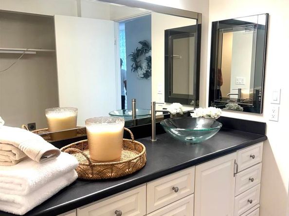 7019 Estrella De Mar Road, Carlsbad CA 92009