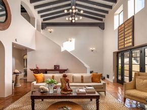 6977 Las Colinas, Rancho Santa Fe CA 92067