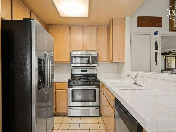 430 Stoney Point Way 129, Oceanside CA 92058