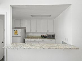 430 Stoney Point Way 129, Oceanside CA 92058