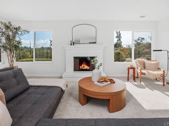 711 La Quebrada, Encinitas CA 92024