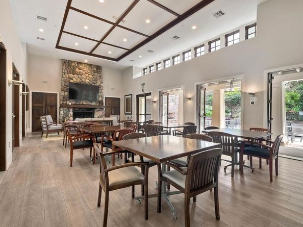 7146 Sitio Destino, Carlsbad CA 92009