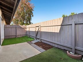 3434 Seabreeze Walk, Oceanside CA 92056