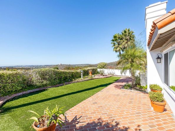 4125 Arcadia Way, Oceanside CA 92056