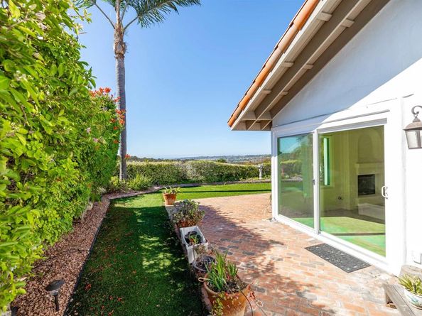 4125 Arcadia Way, Oceanside CA 92056